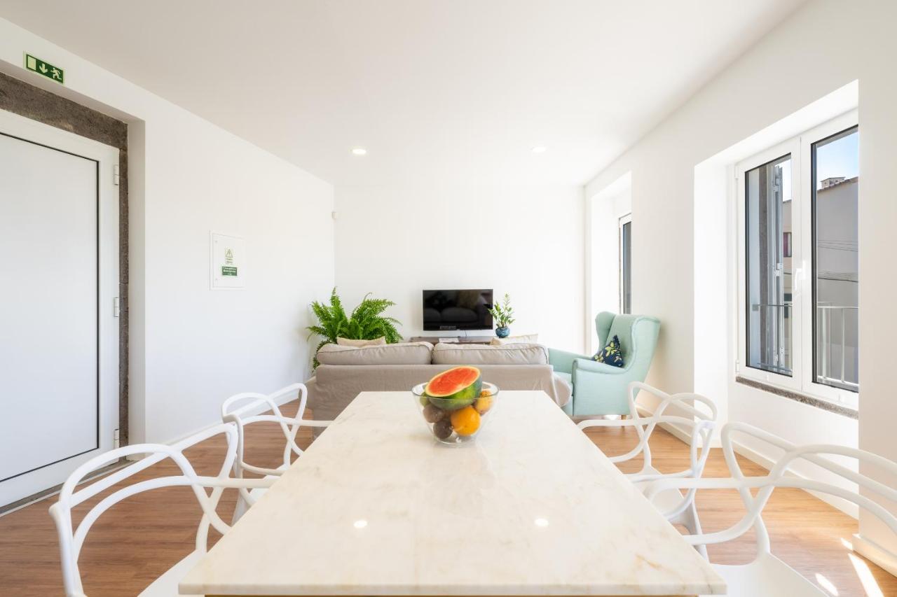 Casa Amarela - By Casas Na Ilha Câmara de Lobos